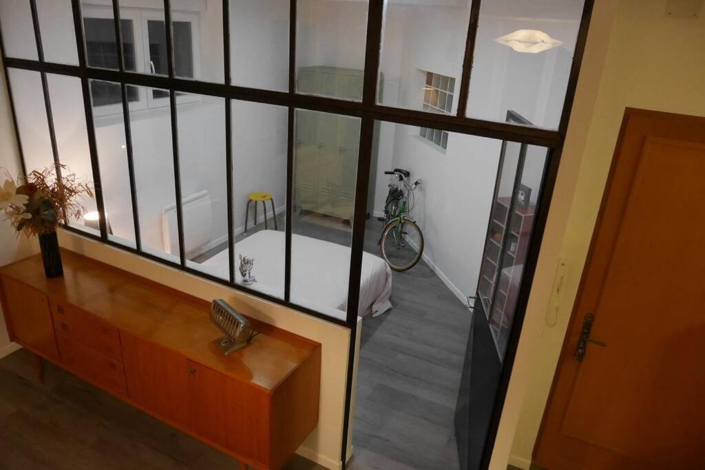 Ferienwohnung Superbe Loft 100M2 Proche Cathedrale Avec Parking Reims Exterior foto