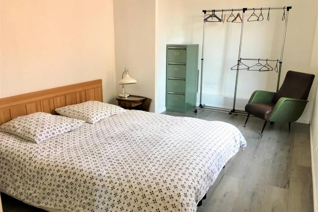 Ferienwohnung Superbe Loft 100M2 Proche Cathedrale Avec Parking Reims Exterior foto