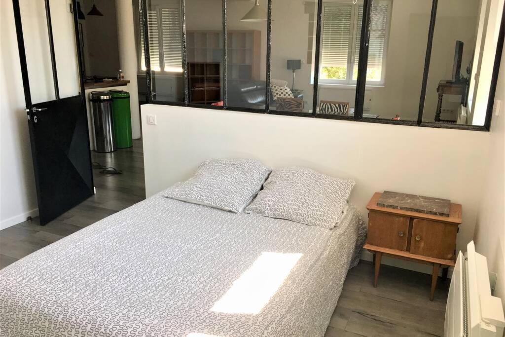 Ferienwohnung Superbe Loft 100M2 Proche Cathedrale Avec Parking Reims Exterior foto