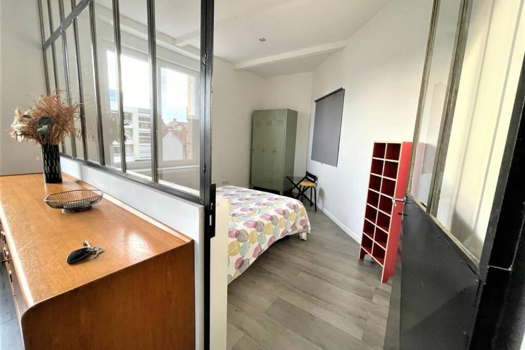 Ferienwohnung Superbe Loft 100M2 Proche Cathedrale Avec Parking Reims Exterior foto